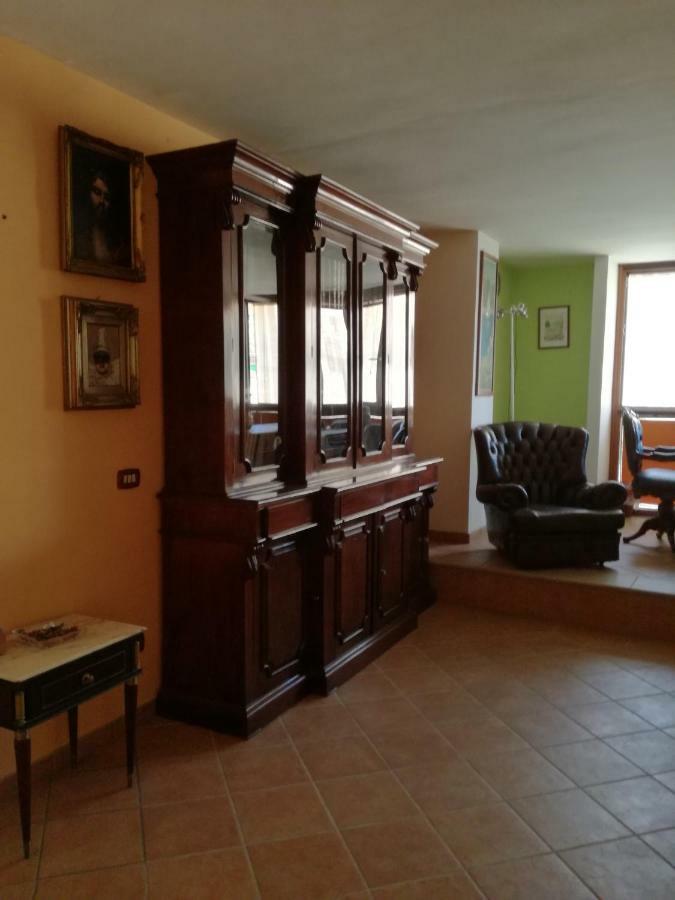 Taverna Catena Brusciano المظهر الخارجي الصورة